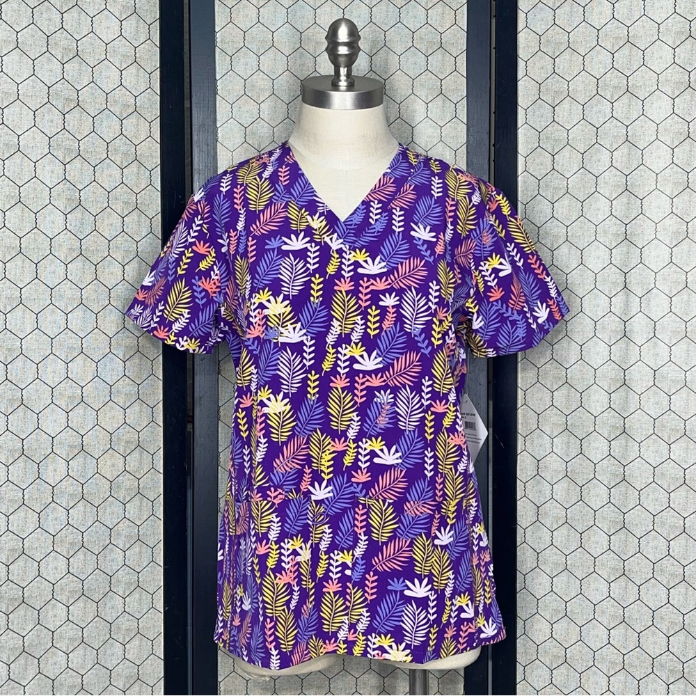 Divine Stretch by JDM Uniforms Floral Print Scrub Top